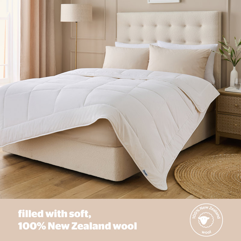 Silentnight Luxury Natural Wool Lightweight Duvet Temperature Regulating with Pure Cotton Cover, Super King