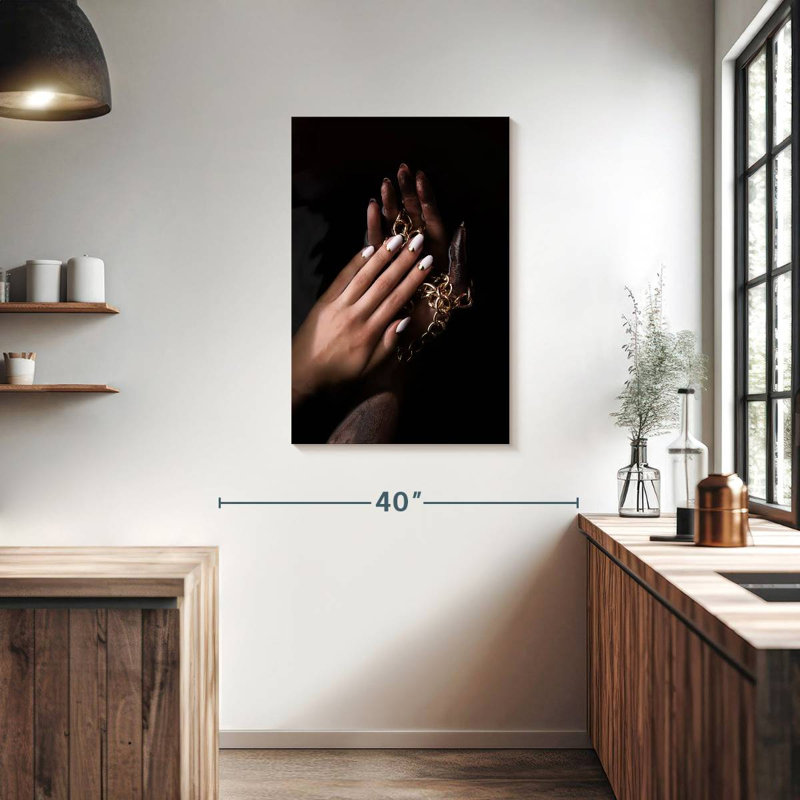 Shuttleworth Chic Minimalist Nails, 36" H x 24" W