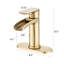 Robinet cascade pour salle de bain à poignée simple en or brossé avec plaque de pont et drain de débordement - Pop Up Trustworthiness-124831514