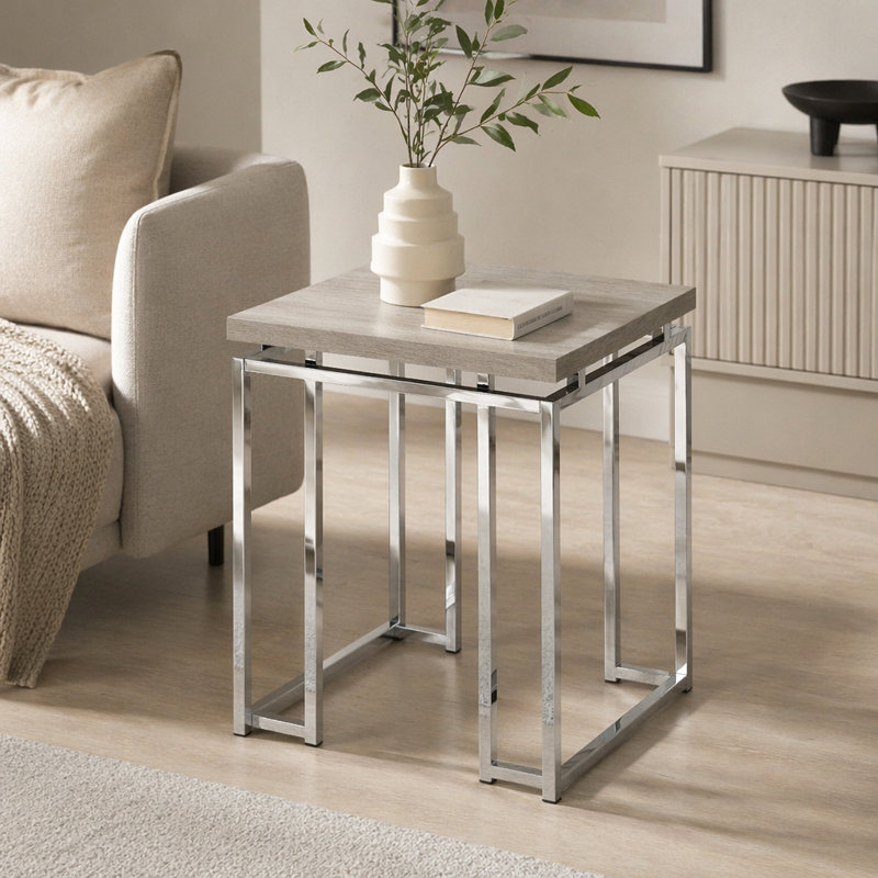 Table de bout carrée avec base en métal, chêne naturel et chrome, 24.03" H x 19.03" W x 19.03" D, Natural / Silver