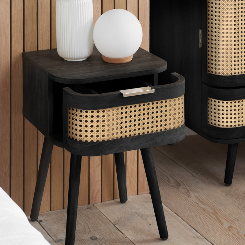 Amanni 1 Drawer Nightstand, Black