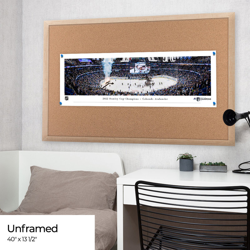 Colorado Avalanche, 2022, impression de la Coupe Stanley, H 13,5 po x l 40 po x P 1,5 po, Blanc
