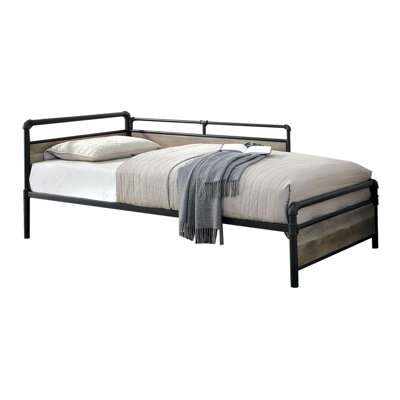 Metal Daybed in Black