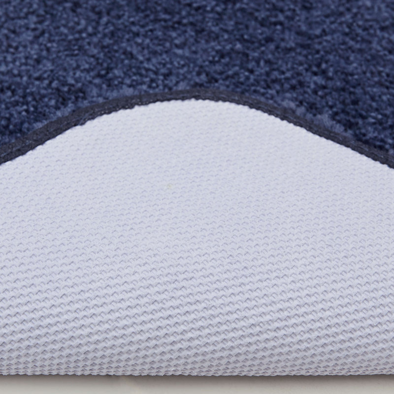 Tapis de bain touffeté en nylon antidérapant - Basics by Wayfair ™, l 17 po x L 24 po, Prune