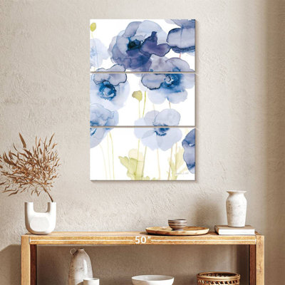 Avery Delicate Poppies I Blue
