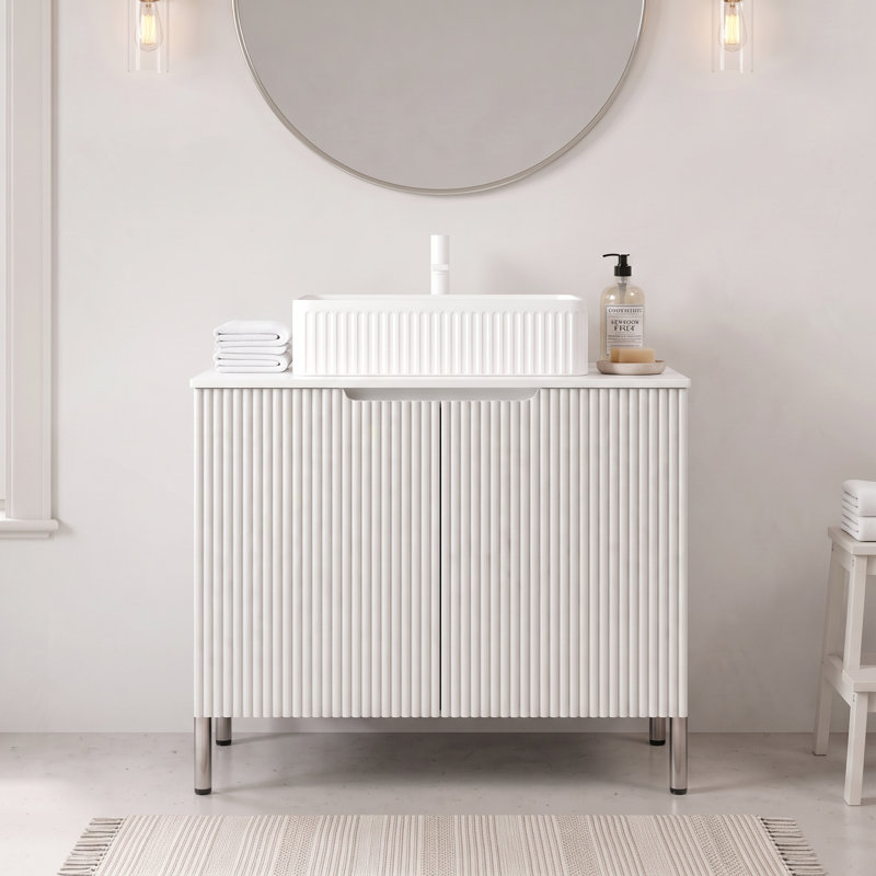 Meuble-lavabo autoportant moderne de 30 po en blanc avec lavabo rectangulaire en céramique, comptoir en marbre artificiel blanc de Carrare, armoire de rangement avec 2 portes (sans robinet)