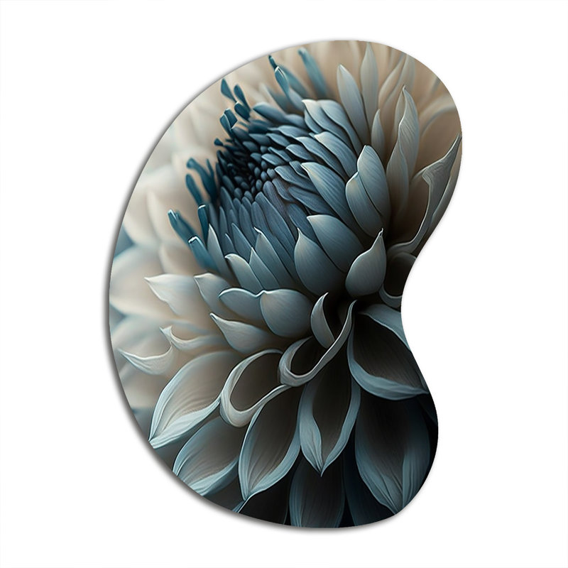 Bleu et blanc fleurs de dahlia II - art mural en métal asymétrique, impression de sculpture murale
