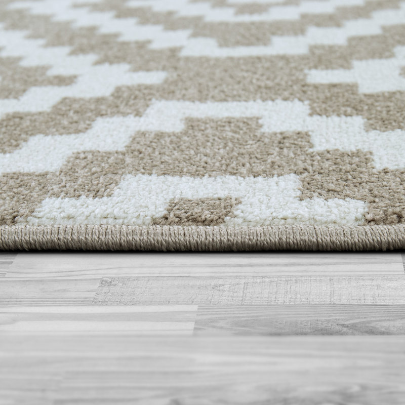 Geometric Indoor Rug, Rectangle 6'7" x 9'2"