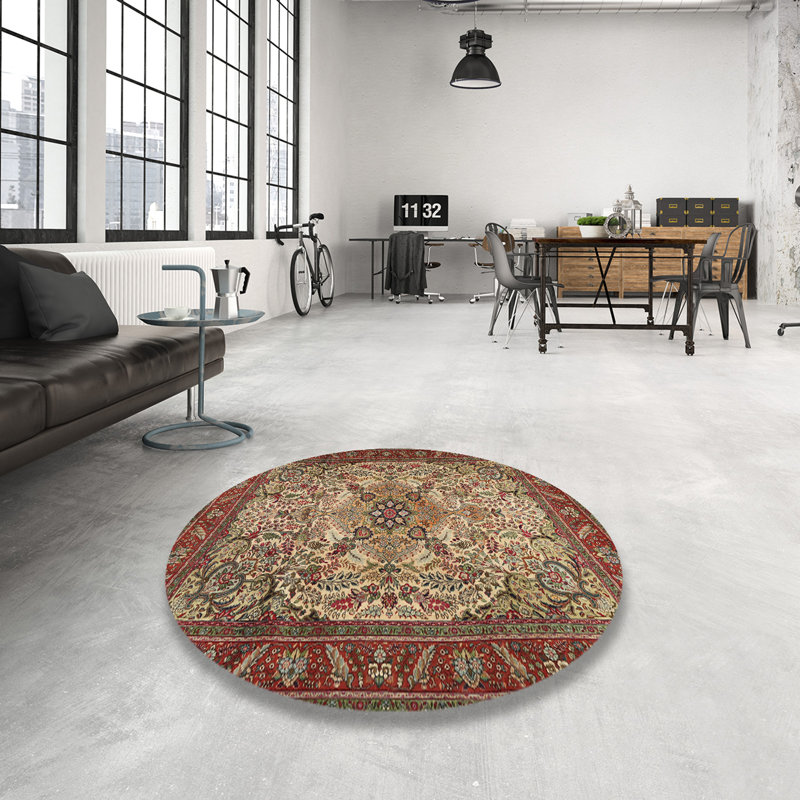 Oriental Indoor Rug, Round 3'