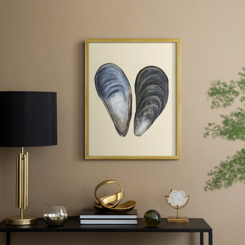 «Bivalve Shells I», reproduction encadrée - bois massif, H 21 po x l 17 po, Doré