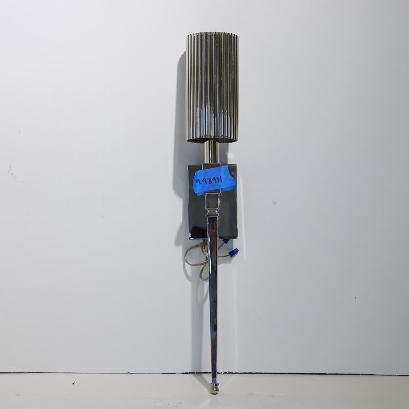 Fluted 1 - Light Wallchiere