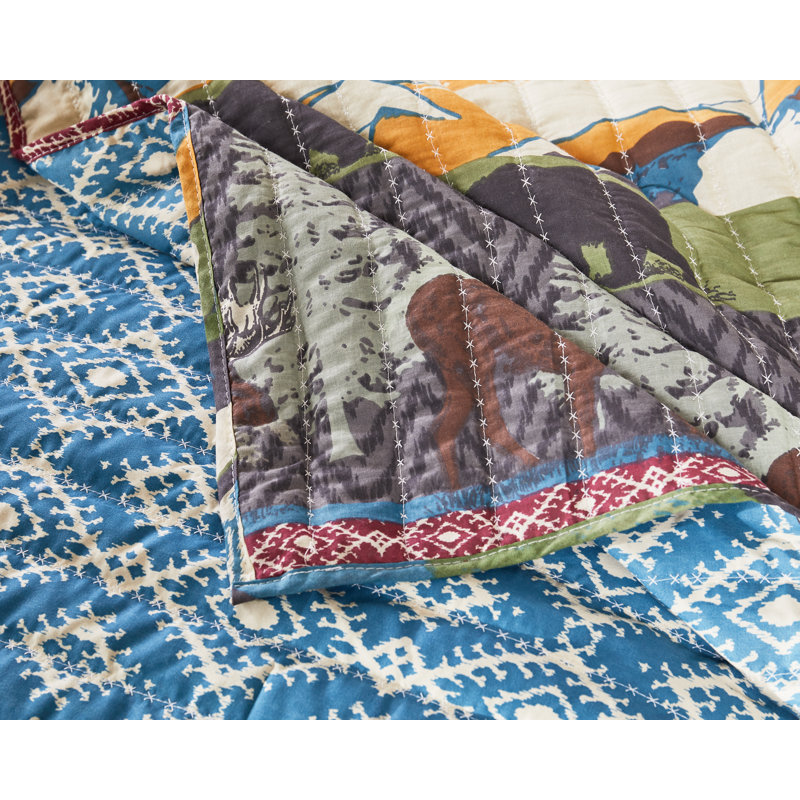 Black Bear Lodge Reversible Twin Microfiber Quilt Set