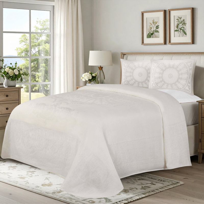 Alistair Lightweight Cotton Blend Jacquard Traditional Medallion Bedspread Set, Turquoise