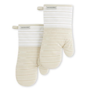 Martha Stewart Heat Resistant Oven Mitts - Set of 2 - 100% Cotton - Beige/Brown  - Traditional Style - Hanging Loop - Cooking Accessories at