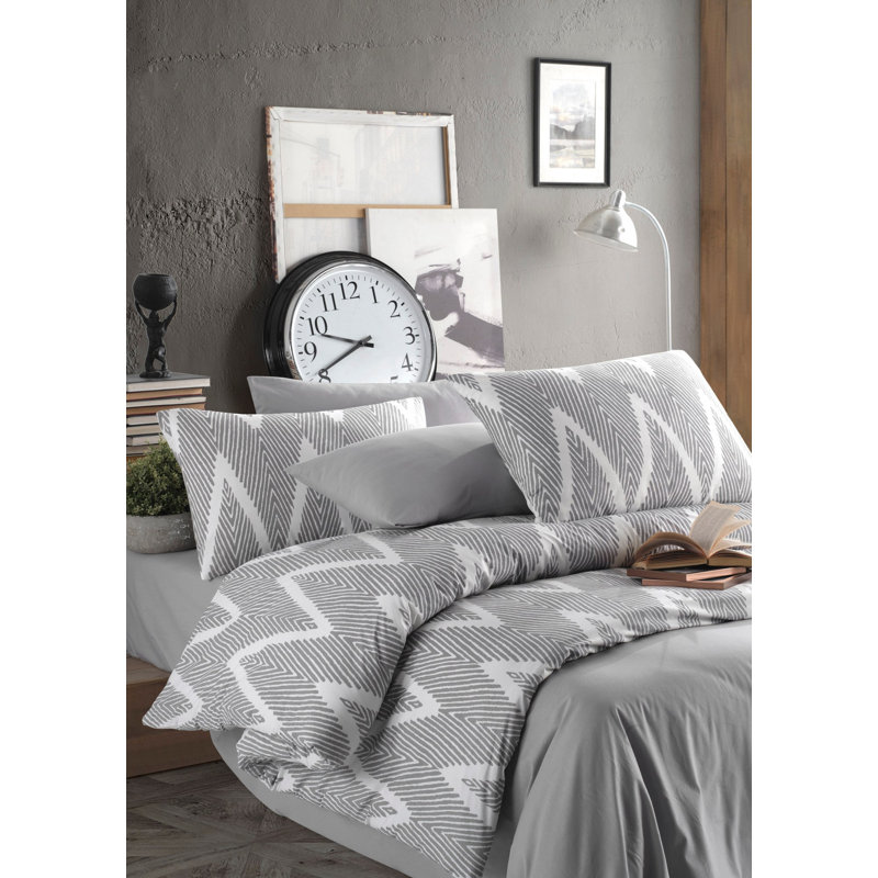 Elegant Quilt Cover Set (3 Pieces), Grey & White | 65% Cotton / 35% Polyester, 120 Thread Count | Machine Washable, Button Closure Duvet & Envelope Pillowcase | Stylish Bedding for Cozy Bedrooms