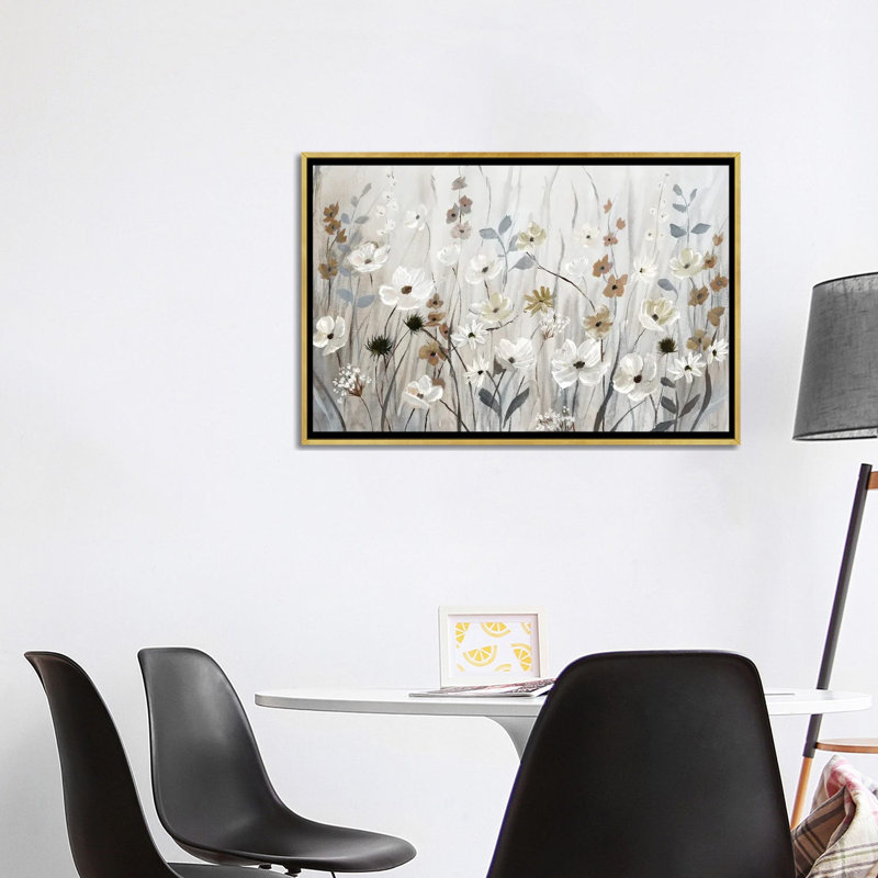 «Misty Meadow Field» encadré par Nan Print, H 18 po x l 26 po, Toile avec cadre flottant, Doré
