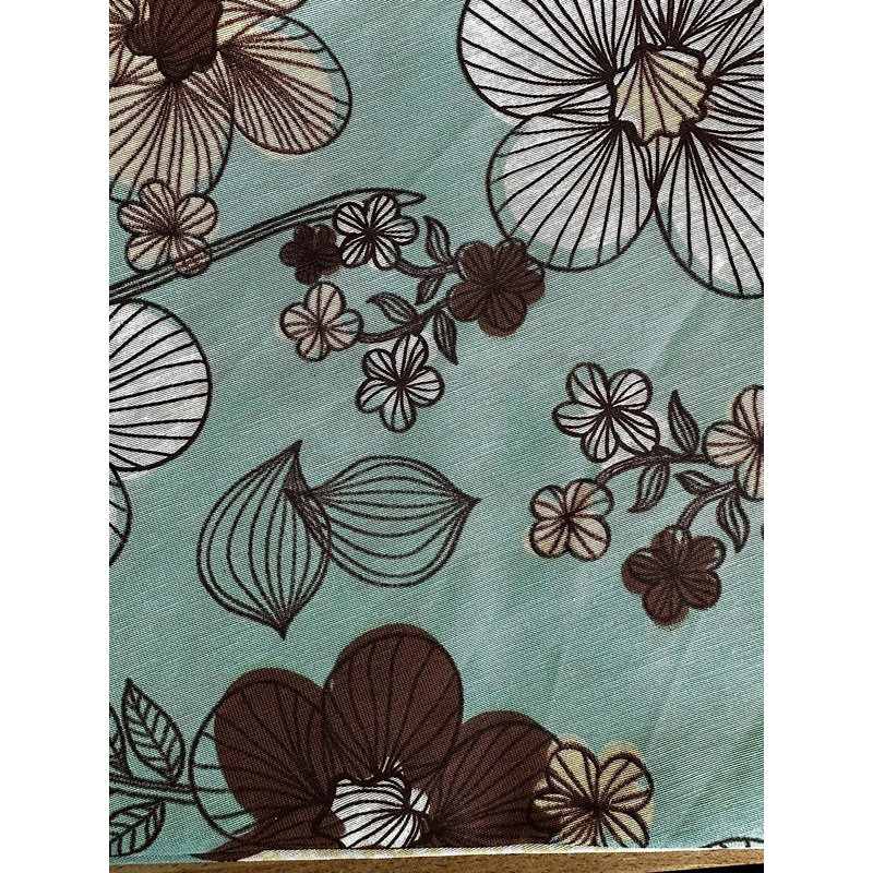Eucleides Green Tablecloth with Bold Flower Print. Poly Cotton Dining Linens