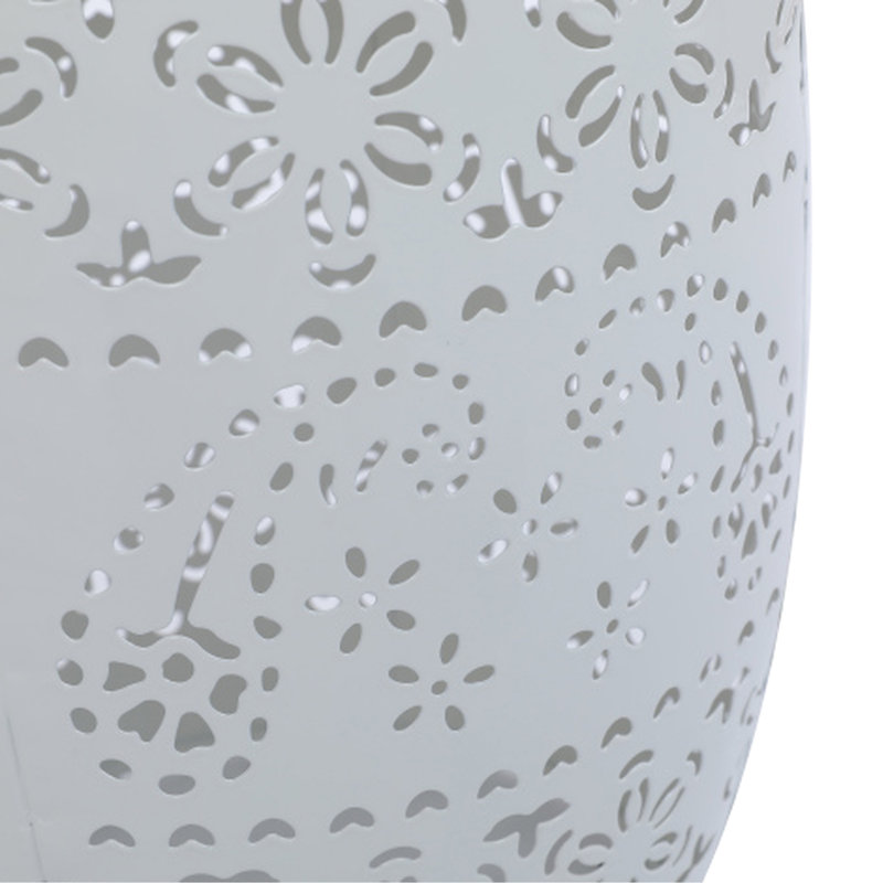 Table d'appoint solaire en fer blanc, idéale pour le décor de patio et le bord de piscine, table à piles longue durée alimentée avec chemin intégré, allées de porches ronds à l'avant, fonctionnelle et décorative