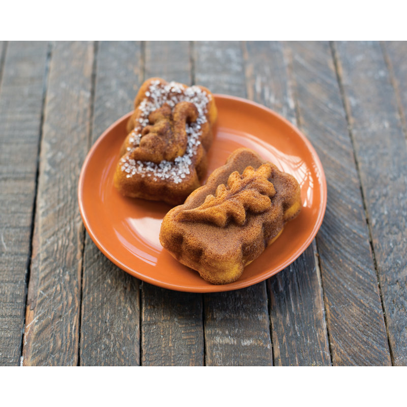 Nordic Ware Harvest Mini Loaf Pan