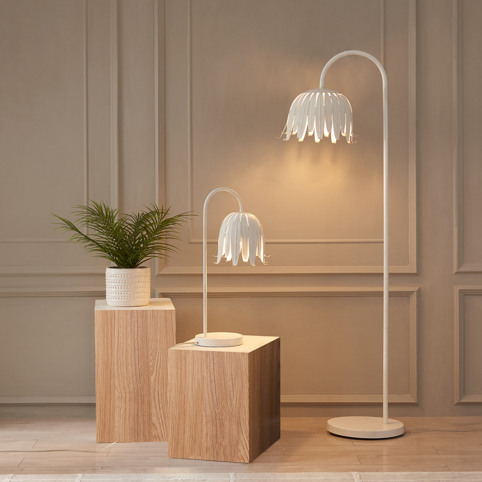 Avdhesh 61" Floor Lamp, White