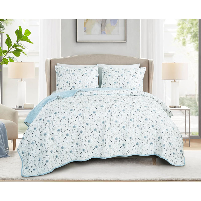 Fran Standard Floral Quilt, Queen Quilt + 2 Standard Shams