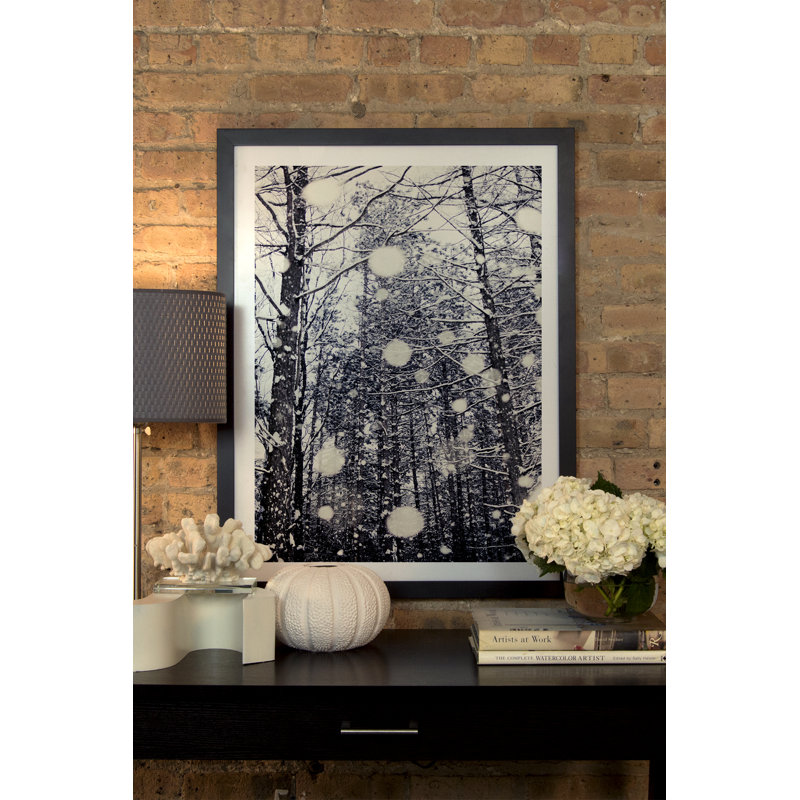 «Into the Woods», reproduction de photo, H 26 po x l 18 po x P 1,5 po, Toile avec cadre noir