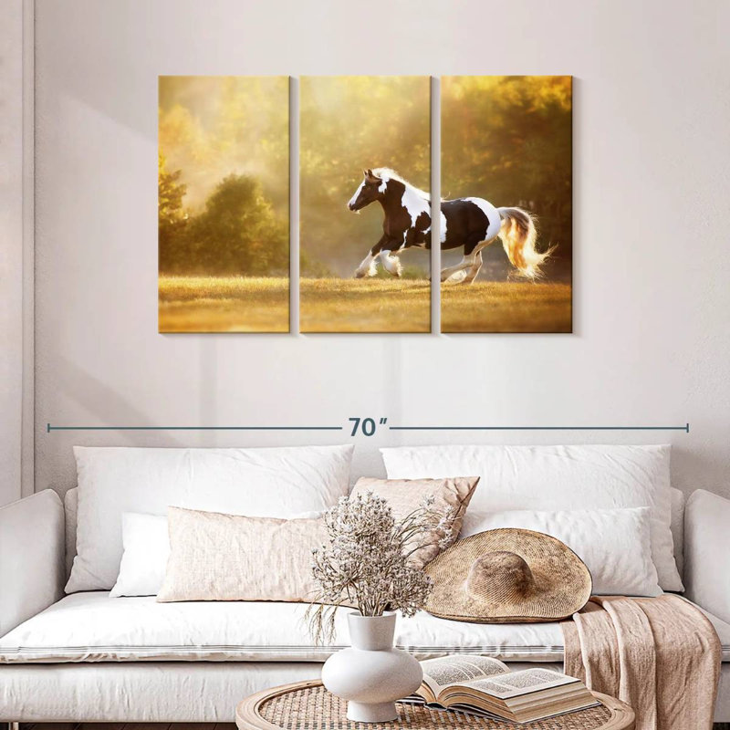 Brampt Golden Lit Horse II, 28" H x 45" W