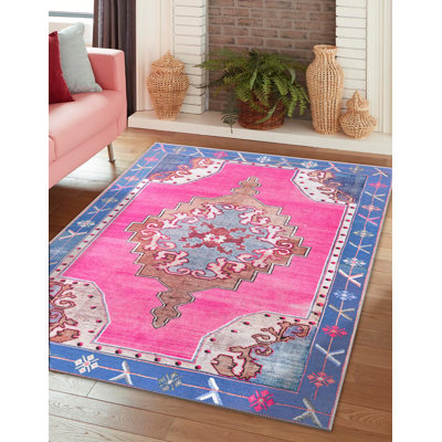 Tapis traditionnel d'Oppie fuchsia / violet