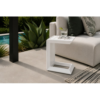 Table d'appoint en métal Harleen