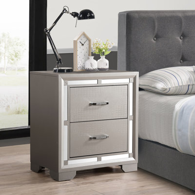 Glory Furniture Alana G6800-N Nightstand