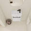 Meuble-lavabo mural 16 po avec lavabo en céramique et porte d'armoire à fermeture en douceur, pour petite salle de bain