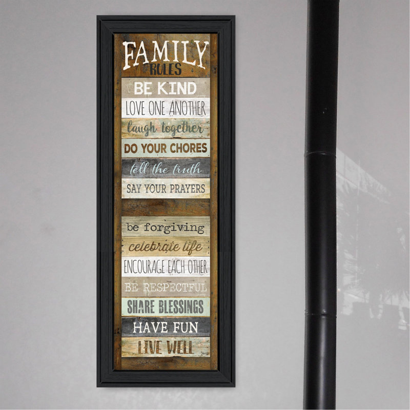 «Family Rules Shutter» par Marla Rae, reproduction encadrée prête à accrocher, cadre noir