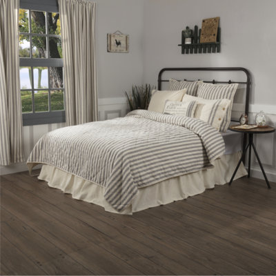 Market Place Gray King Quilt