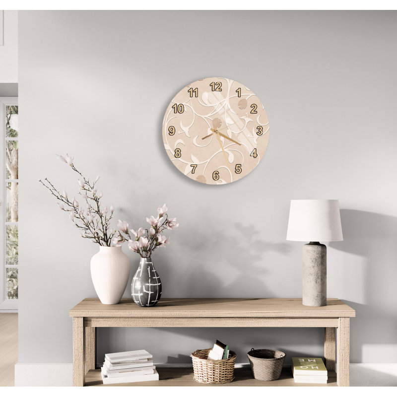 Horloge murale beige à motif floral - montre ronde élégante - décor de maison de campagne neutre pour salon, art crème classique