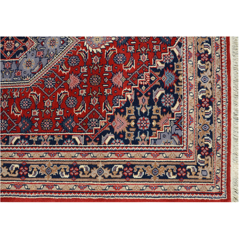 Vanegas Wool Oriental Indoor Rug, Rectangle 6'7" x 9'10"