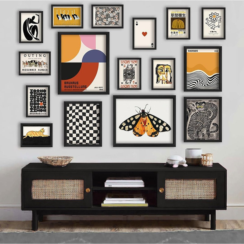 Décoration murale éclectique sans cadre : estampes d'art modernes et maximalistes, esthétiques rétro, abstraites, style Bauhaus, affiches de galerie