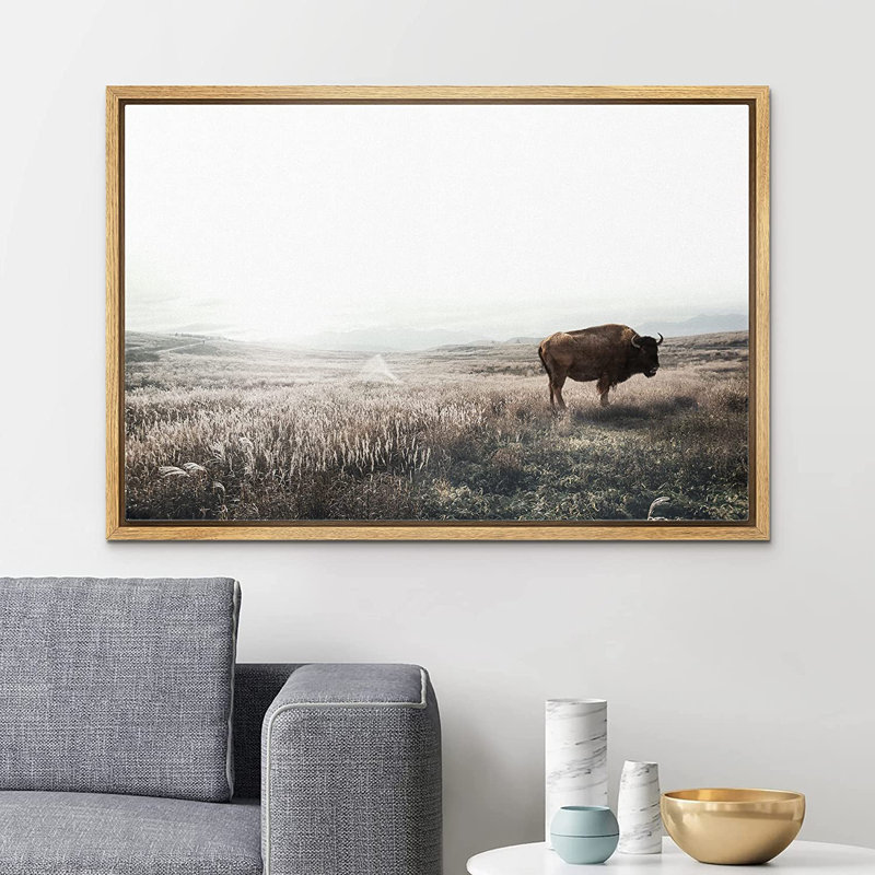Bison Buffalo in Misty Washed Out, paysage animalier rustique, impression sur toile encadrée, H 24 po x l 36 po, Brun