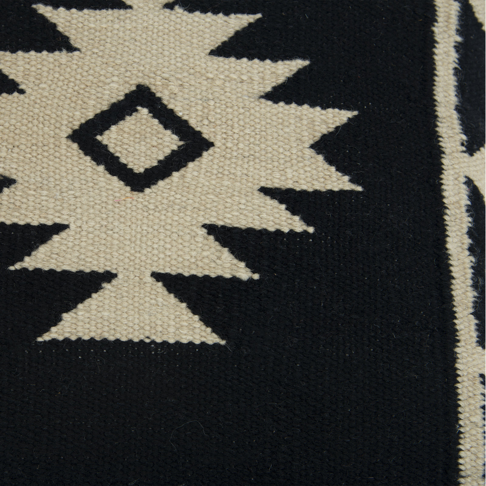 Donner 18" x 18" Wool Pillow Cover, Black
