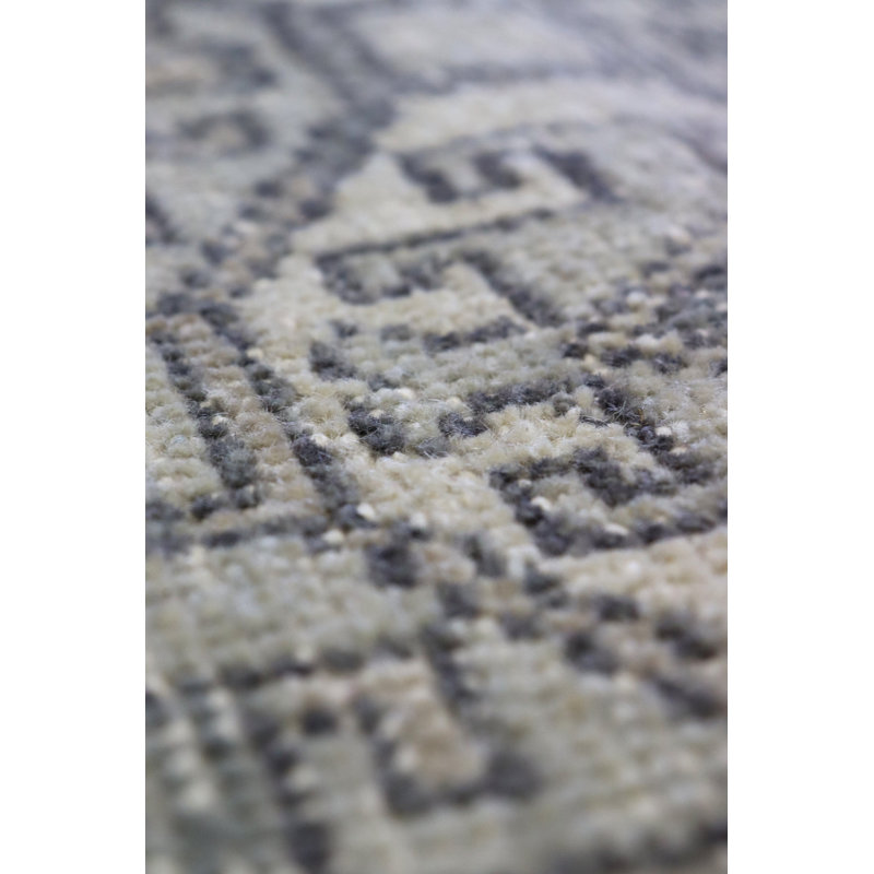 Baku Hand Woven Wool Geometric Area Rug, Rectangle 4'1" x 5'11"
