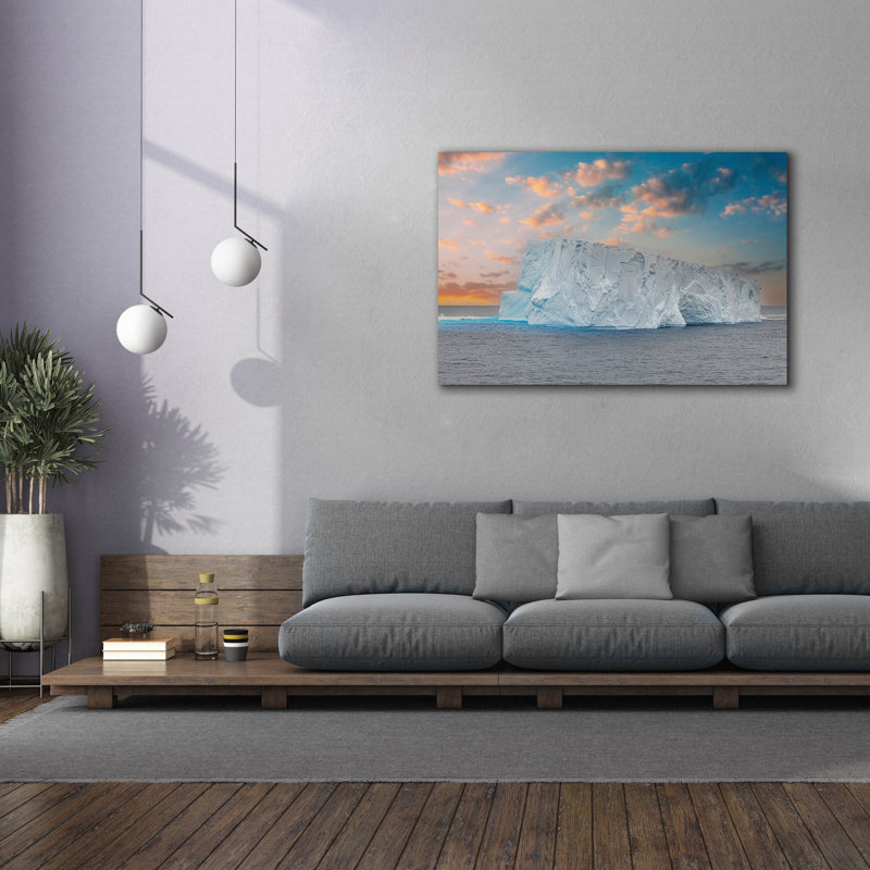 Toile épique «Antarctica Ice II» par Richard Silver, 60 po x 40 po