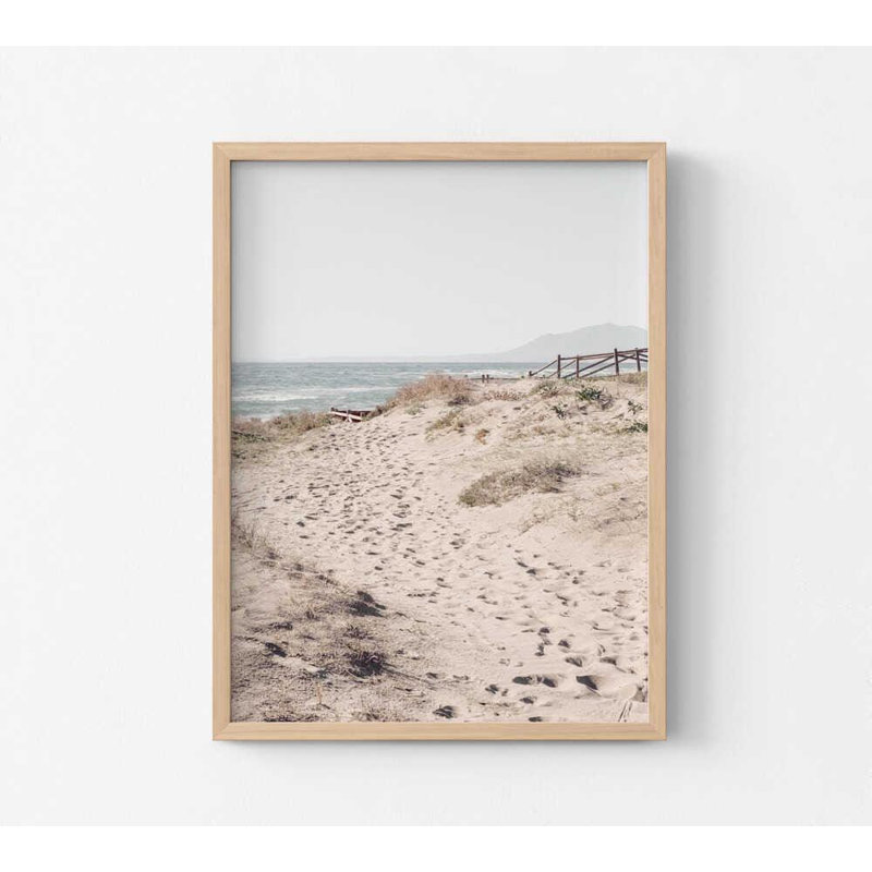 «Coastal Sand Dune Path», photographie de plage, art mural, 30" H x 40" W, Impression encadrée avec passe-partout, Noir