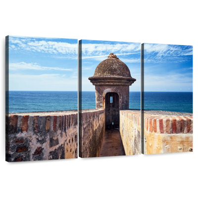 Castillo San Cristobal Sentry