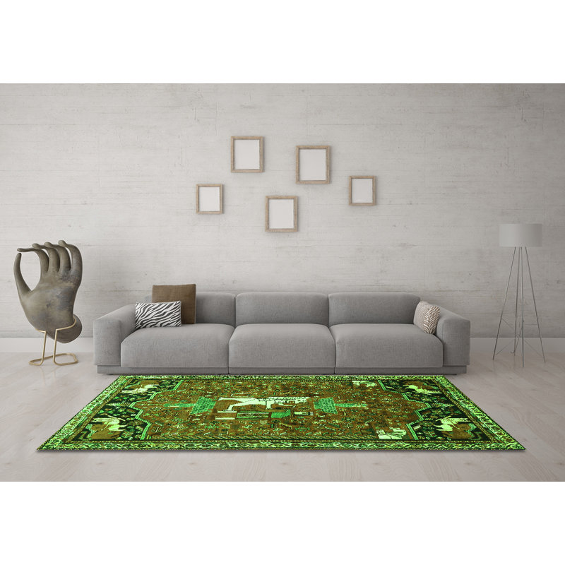 Performance Oriental Indoor Rug, Square 4'