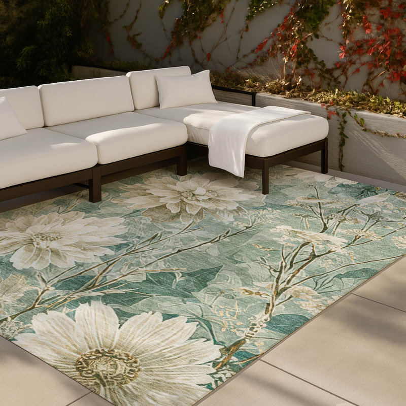 Machine Washable Indoor/Outdoor Chantille ACN2882 Floral Rug, Aloe, 5' x 7'6"