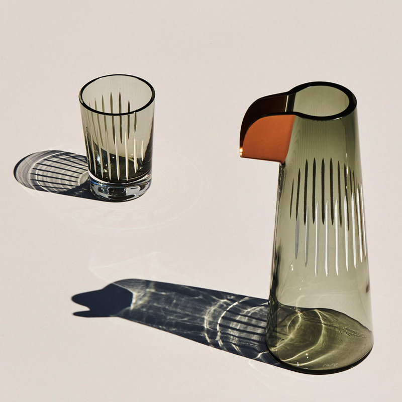 Parrot Beverage Dispenser, Smoke