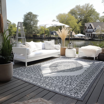 Gemini Ornamental Area Rug