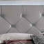Lit plateforme touffeté Ailey-1218049924