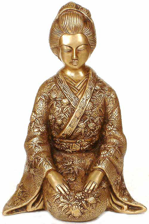 Dame japonaise en kimono