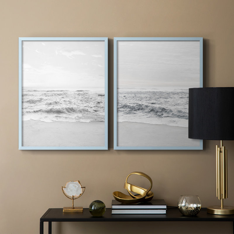 «Gentle Tides I», reproduction encadrée de qualité supérieure - prête à être accrochée - aucun clou requis - aucun clou requis