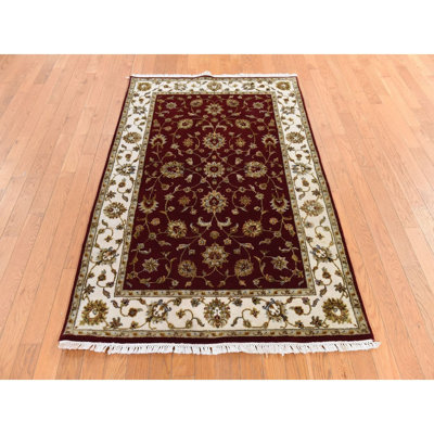 Tapis oriental 4 pi x 6 pi rouge, épais et moelleux, Rajasthan avec motif de feuilles, noué à la main, laine et soie, velours doux